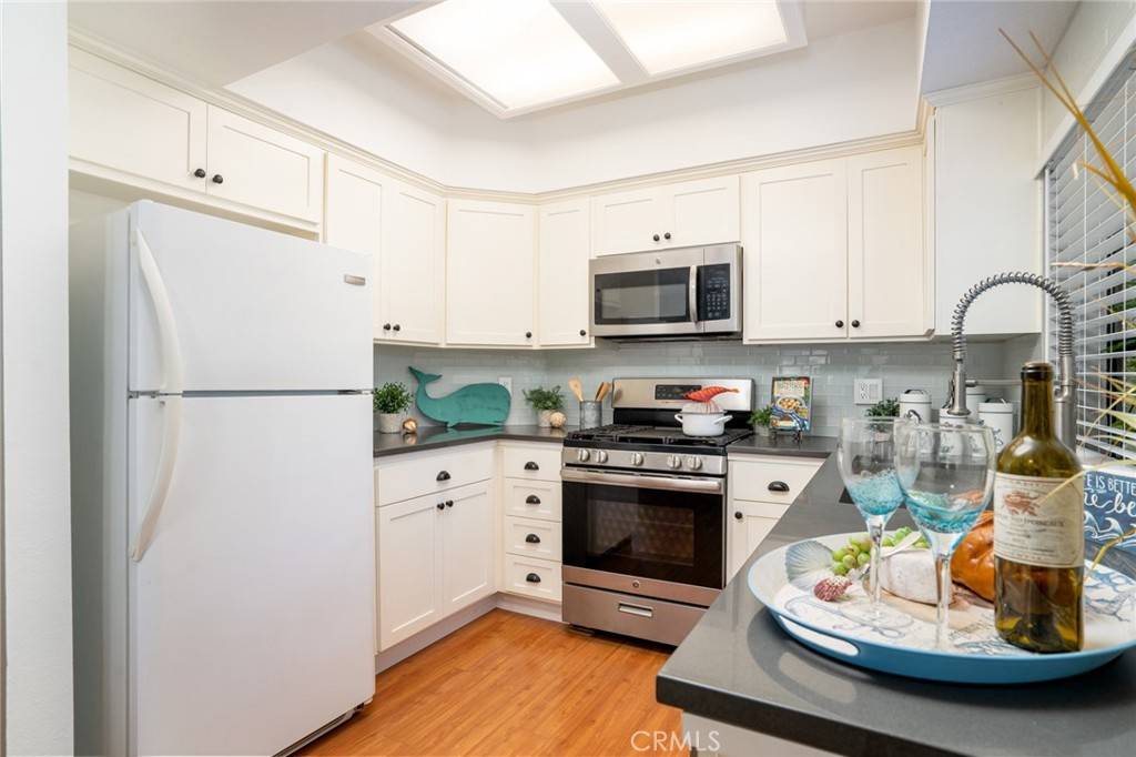 4752 Tiara DR #103, Huntington Beach, CA 92649