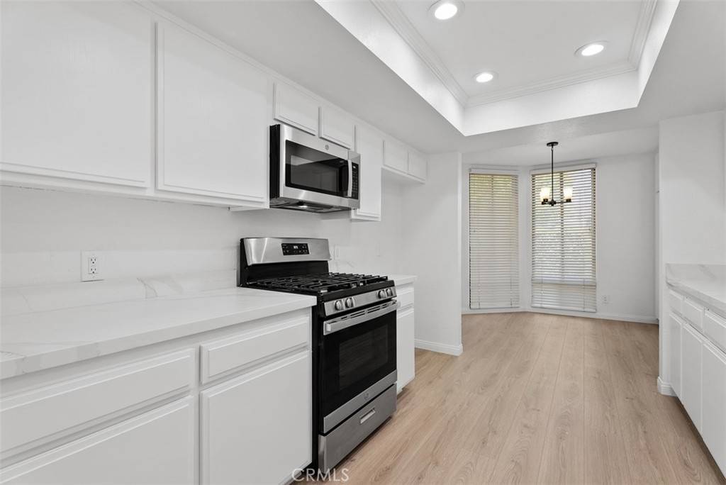 Fullerton, CA 92831,2220 E Chapman AVE #12