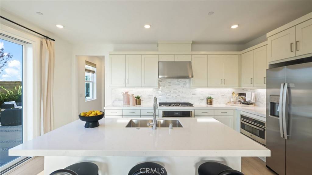187 Junco, Irvine, CA 92618