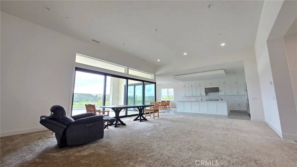 Silverado, CA 92676,18431 Boulder blf