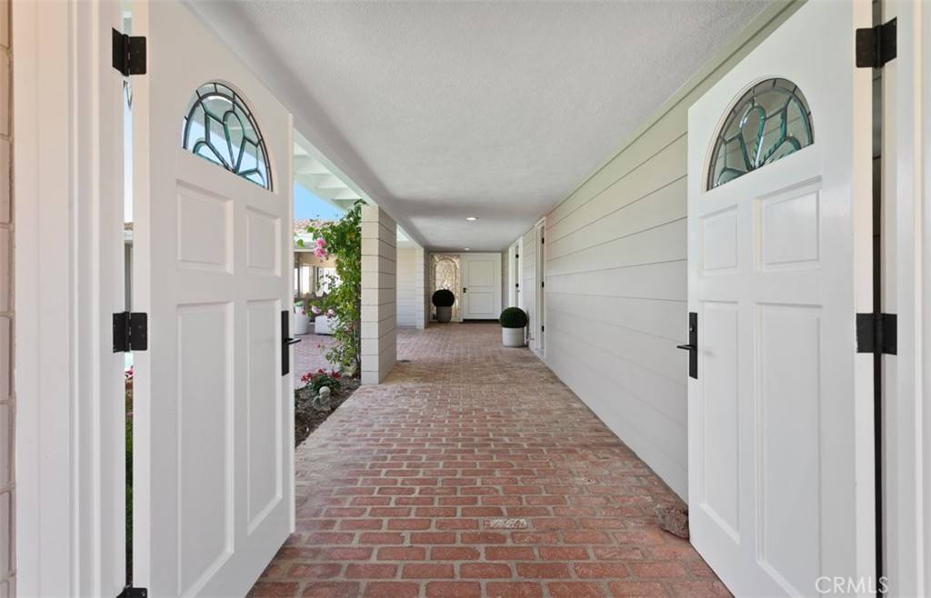 Corona Del Mar, CA 92625,4521 Orrington RD