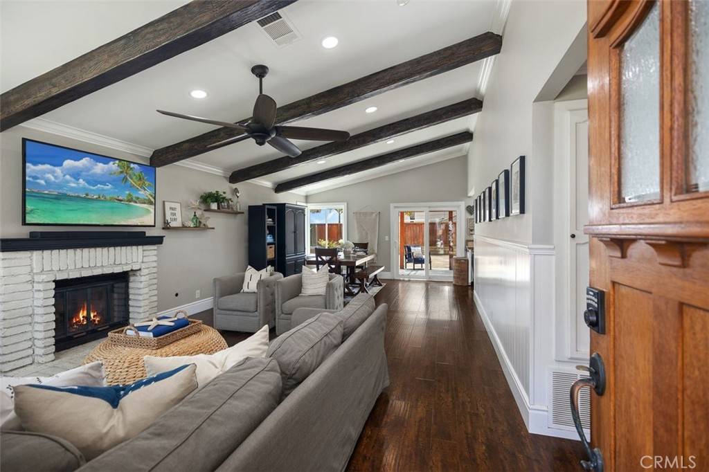 San Clemente, CA 92673,2818 Via Blanco