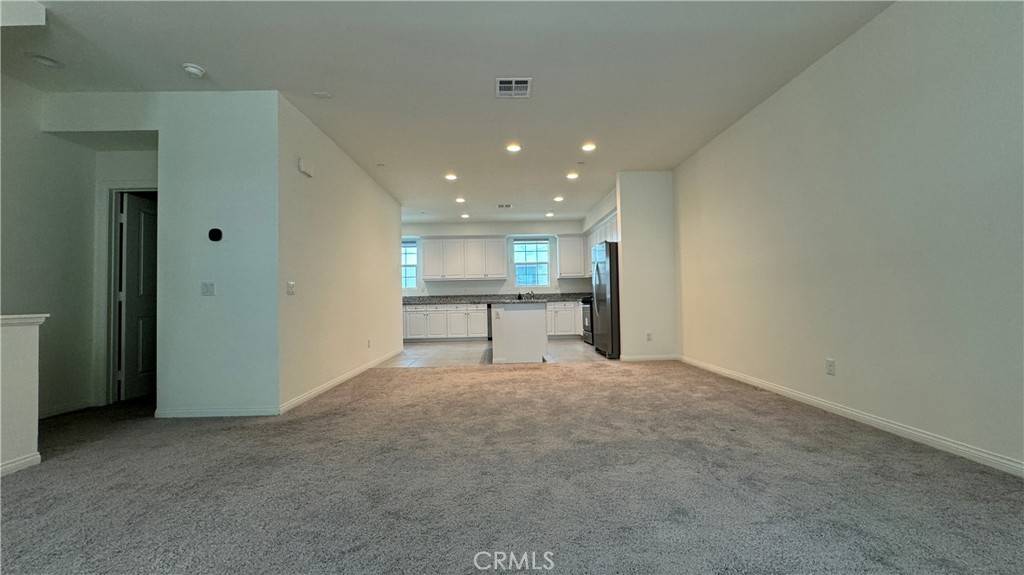 Buena Park, CA 90621,6971 Crimson DR