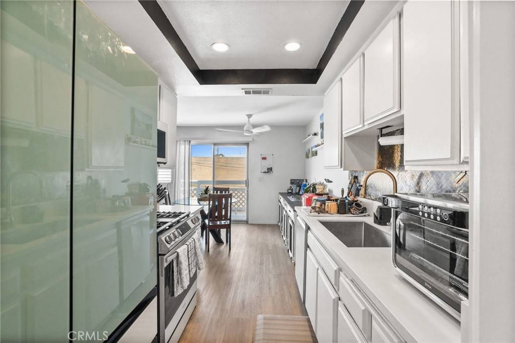 Hawaiian Gardens, CA 90716,21814 Belshire AVE #2