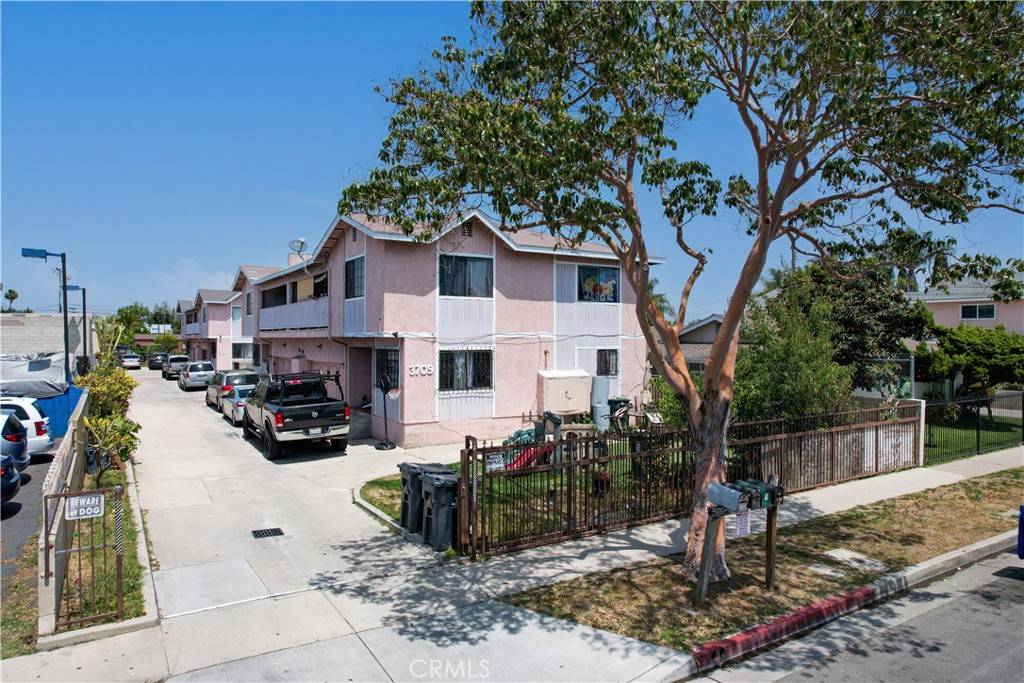 3711 W Camille ST, Santa Ana, CA 92704
