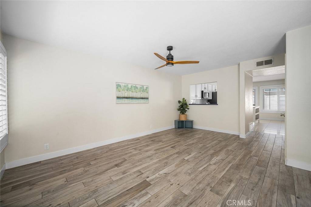 Lake Forest, CA 92630,25885 Trabuco Rd #14