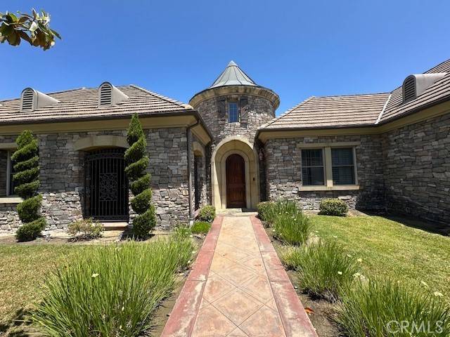 Laguna Hills, CA 92653,25351 MUSTANG DR