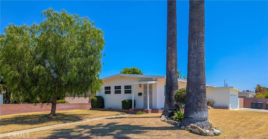 Artesia, CA 90701,17924 Gard AVE