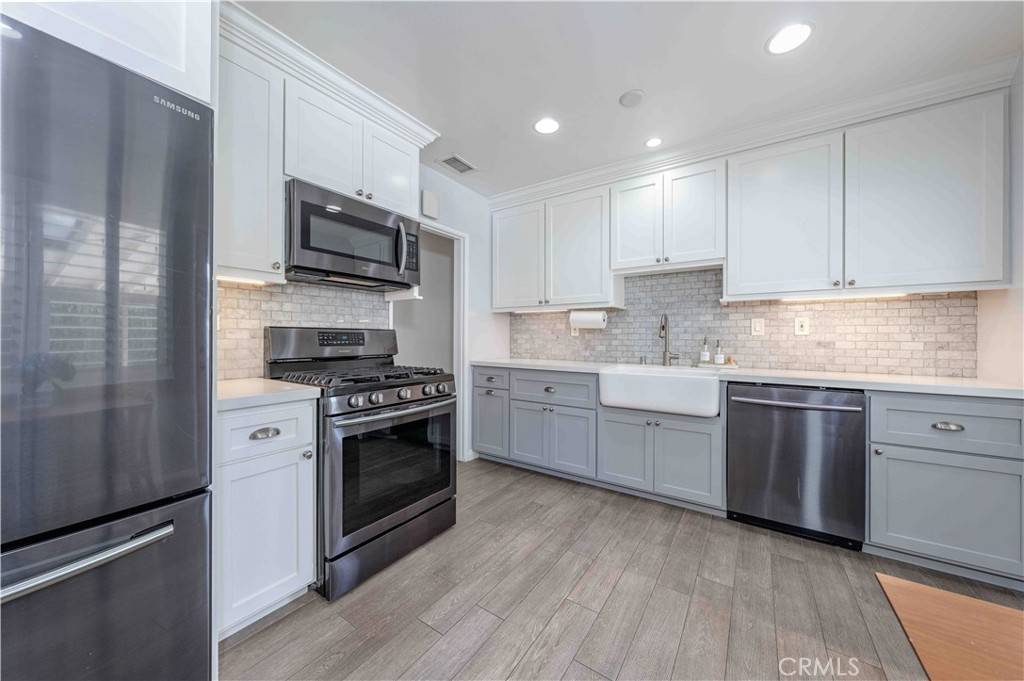 Westminster, CA 92683,6442 Walt ST