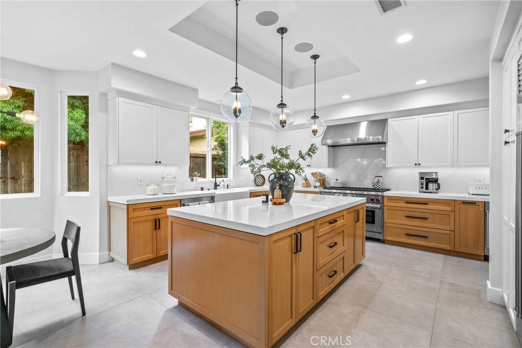 145 23rd ST, Costa Mesa, CA 92627