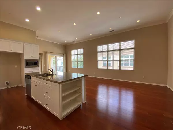 Irvine, CA 92620,37 Kempton