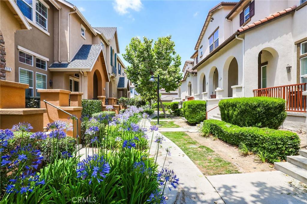Fullerton, CA 92833,2142 Silva DR