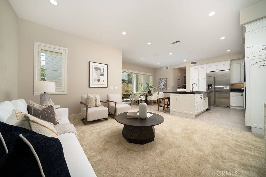 Irvine, CA 92618,109 Pitch