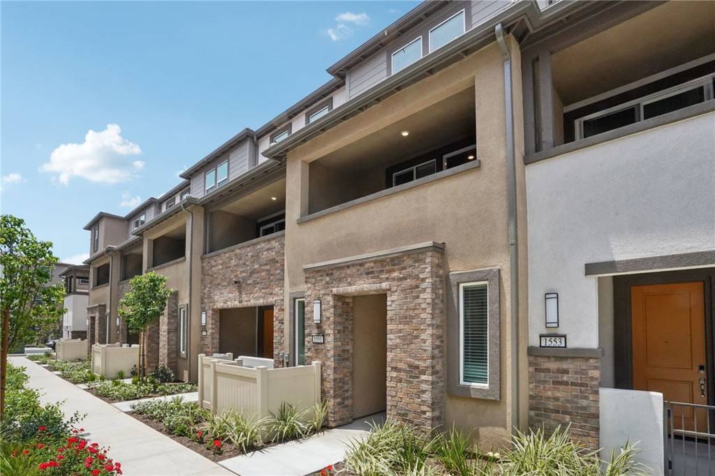 Pomona, CA 91768,1551 Stratus DR