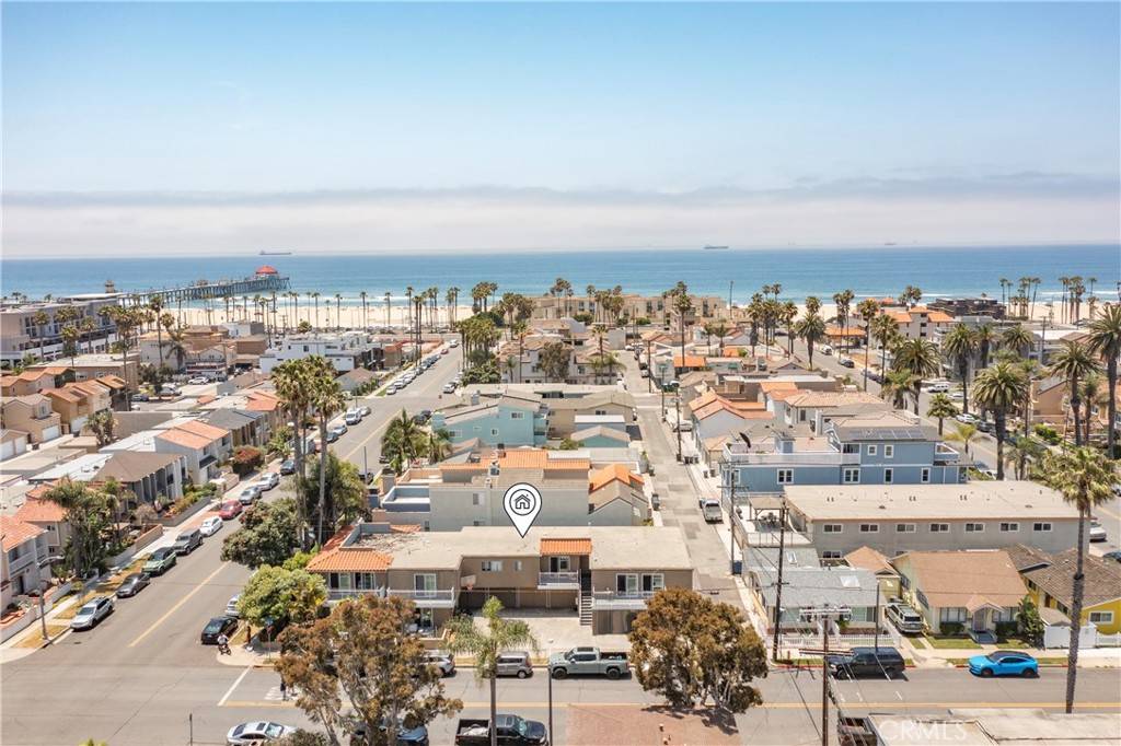 Huntington Beach, CA 92648,225 7th ST