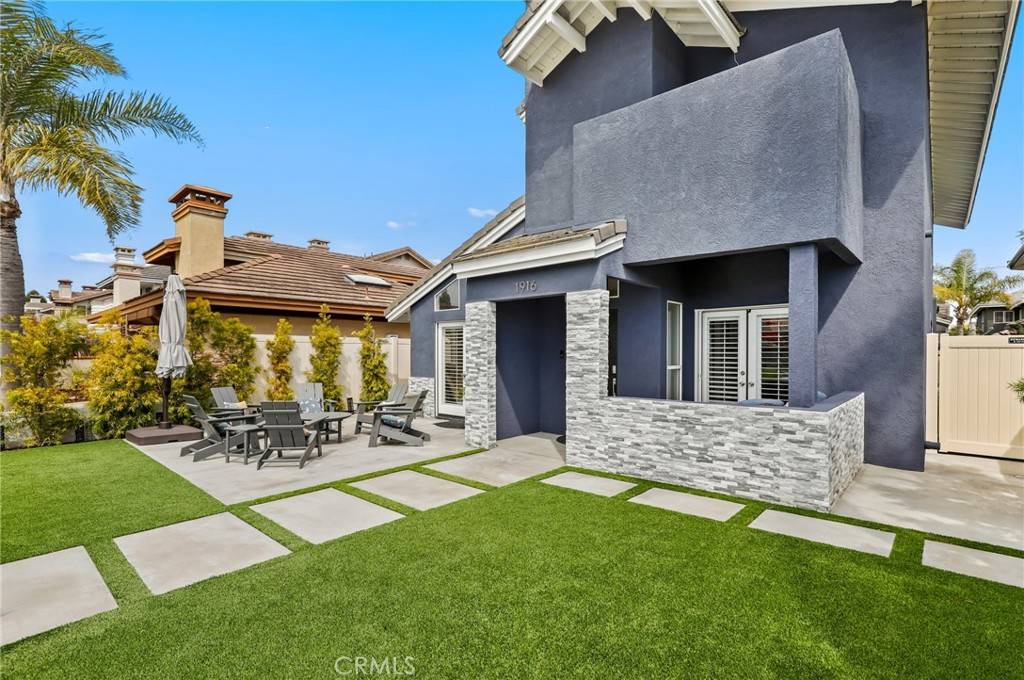 Huntington Beach, CA 92648,1916 Pine ST