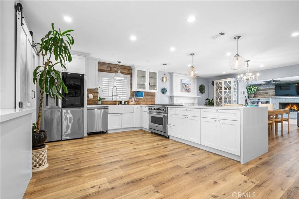 Huntington Beach, CA 92646,20672 Kelvin LN