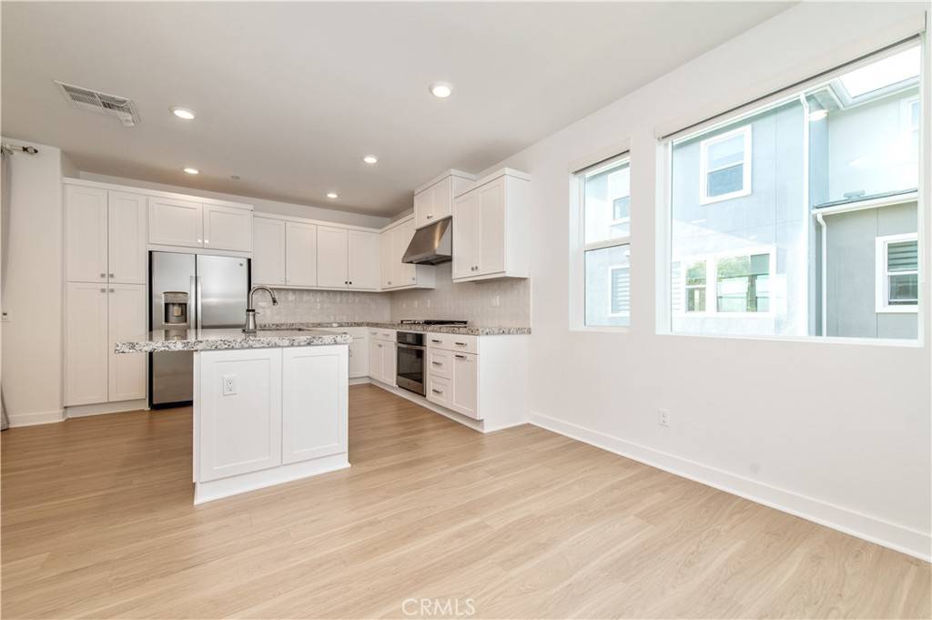 Lake Forest, CA 92630,459 Palermo