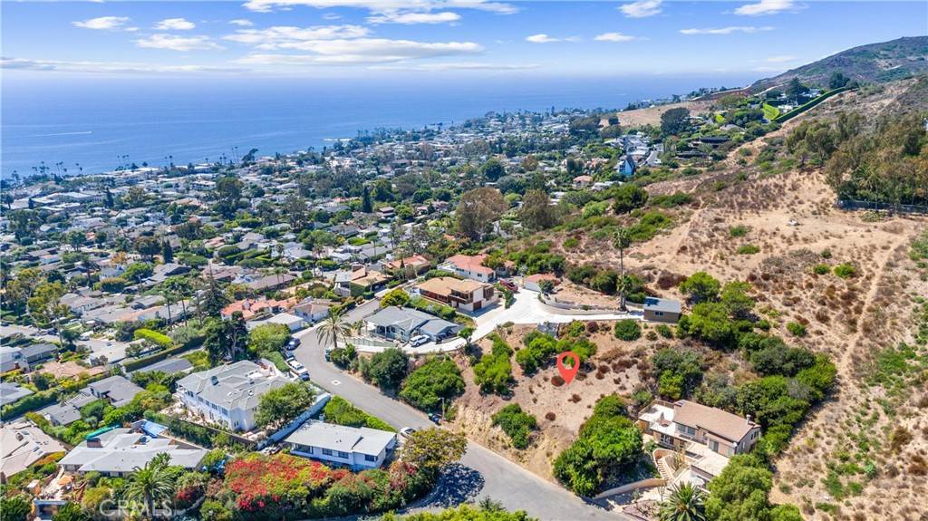 336 Lookout DR, Laguna Beach, CA 92651