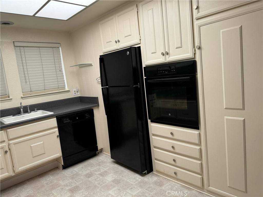Laguna Woods, CA 92637,661 Avenida Sevilla #O