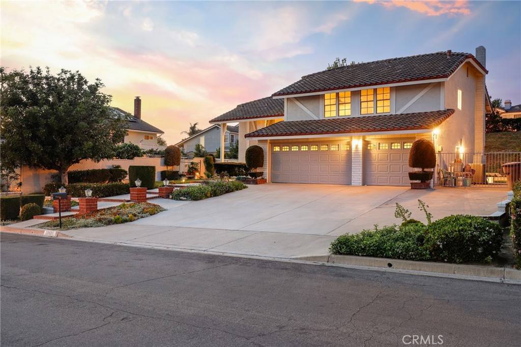 Yorba Linda, CA 92886,20681 Via Amarilla