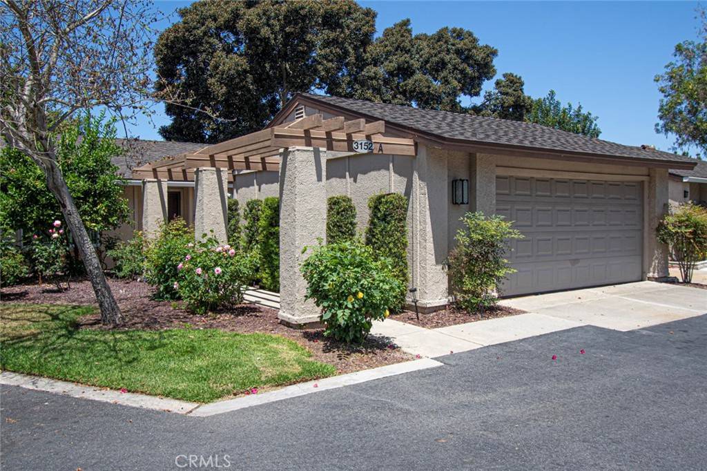 3152 Alta Vista #A, Laguna Woods, CA 92637