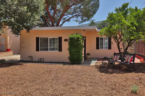 3712 3rd AVE, La Crescenta, CA 91214