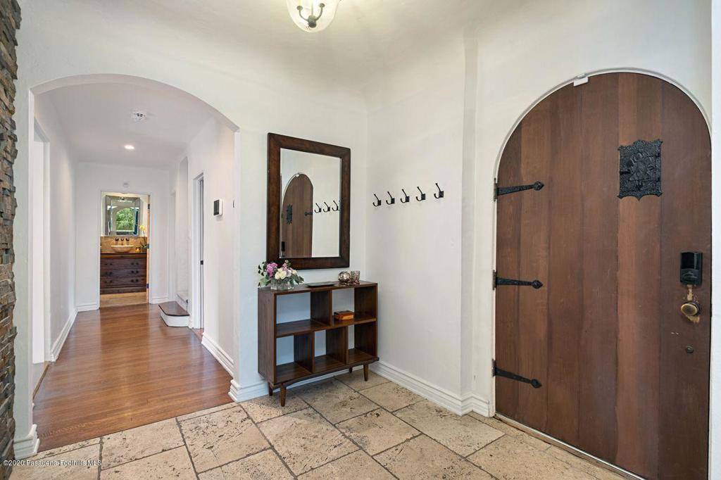 Altadena, CA 91001,1836 Homewood DR