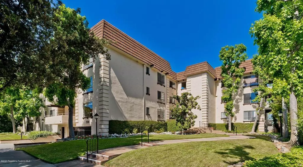 534 S Oak Knoll AVE #106, Pasadena, CA 91101