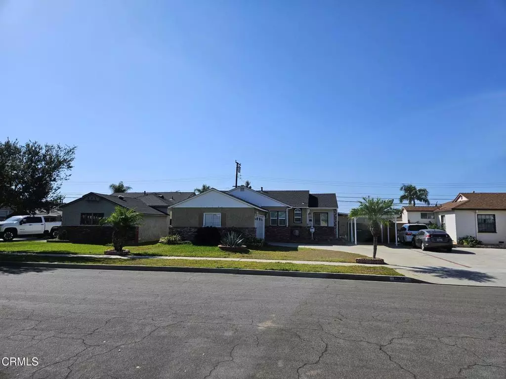 Whittier, CA 90605,13908 Hawes ST