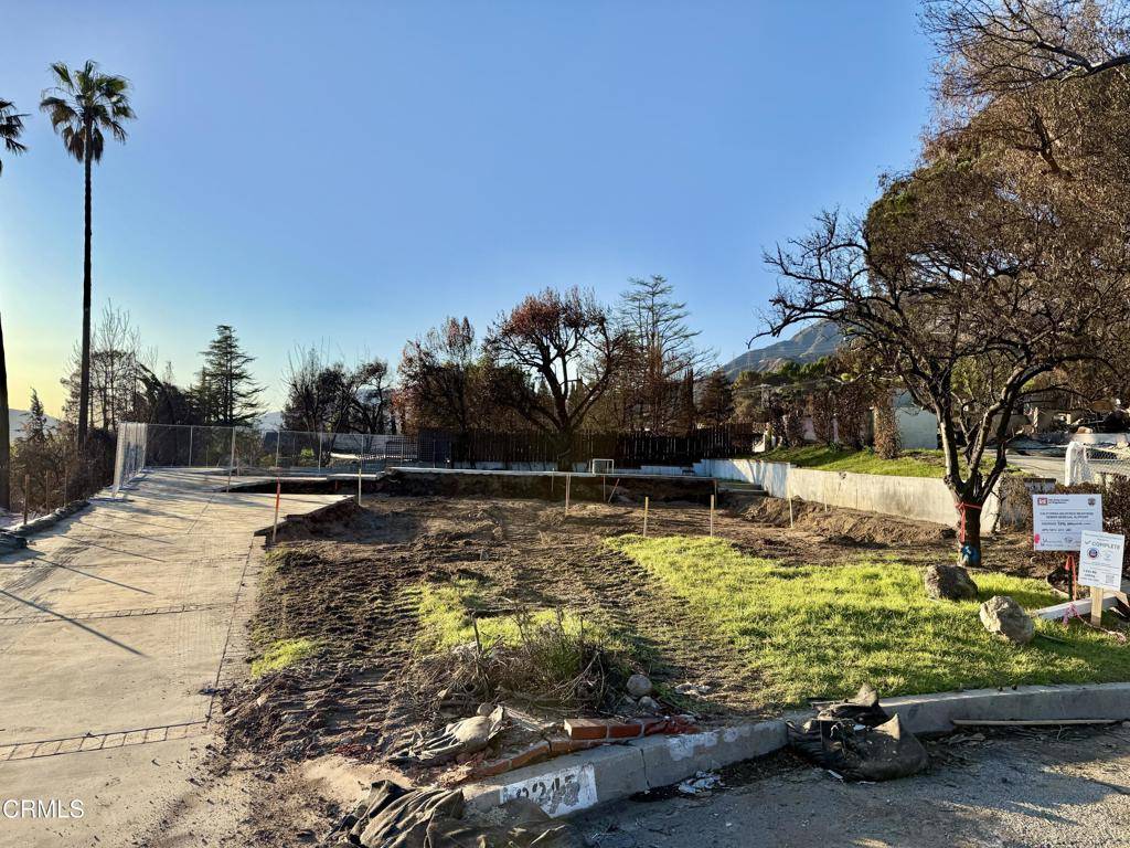 Altadena, CA 91001,3245 Arrowhead CT