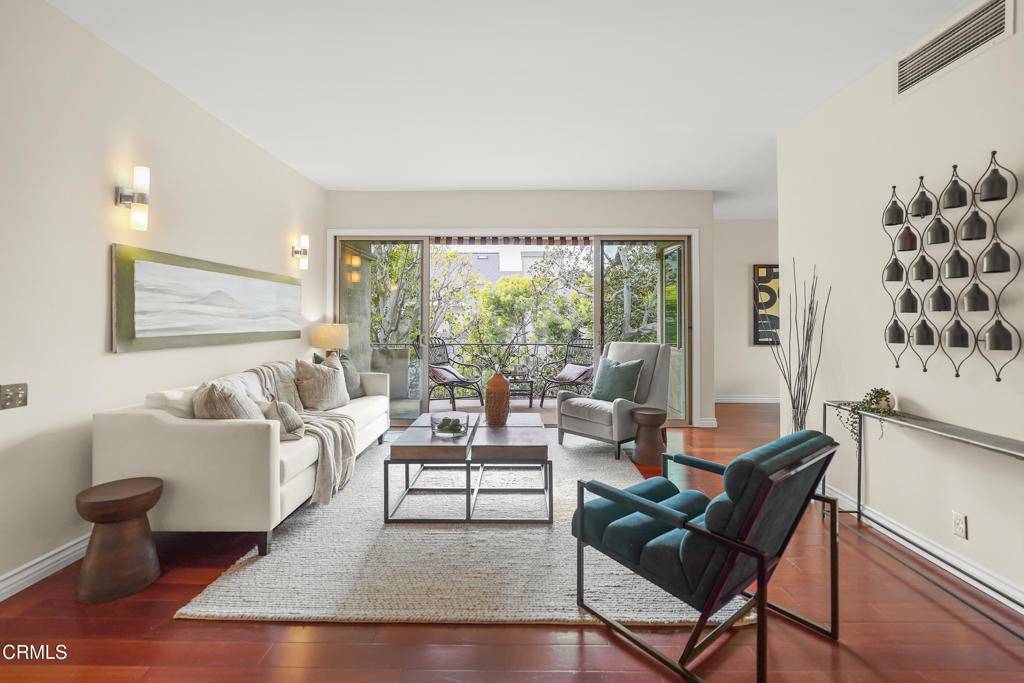985 E California BLVD #301, Pasadena, CA 91106