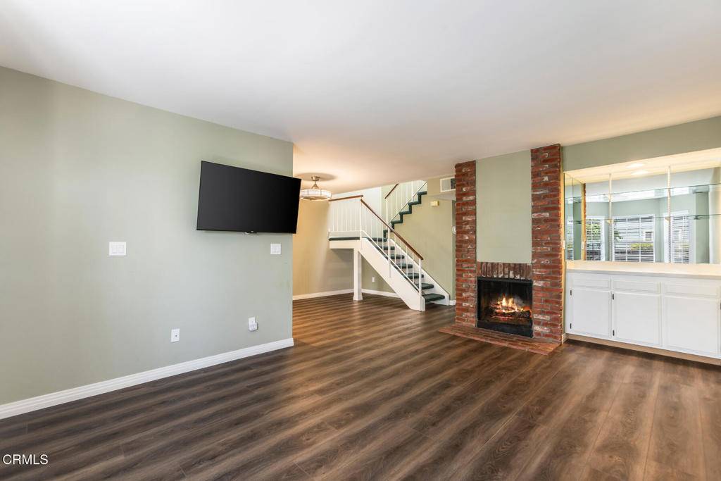 Canoga Park, CA 91303,22040 Gault ST #52