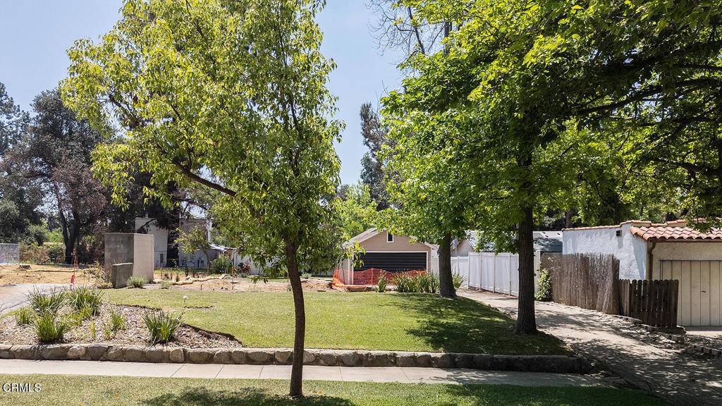 680 E Highland St,  Pasadena,  CA 91104