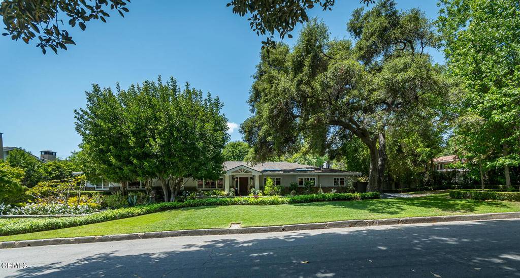 La Canada Flintridge, CA 91011,4409 Encinas DR