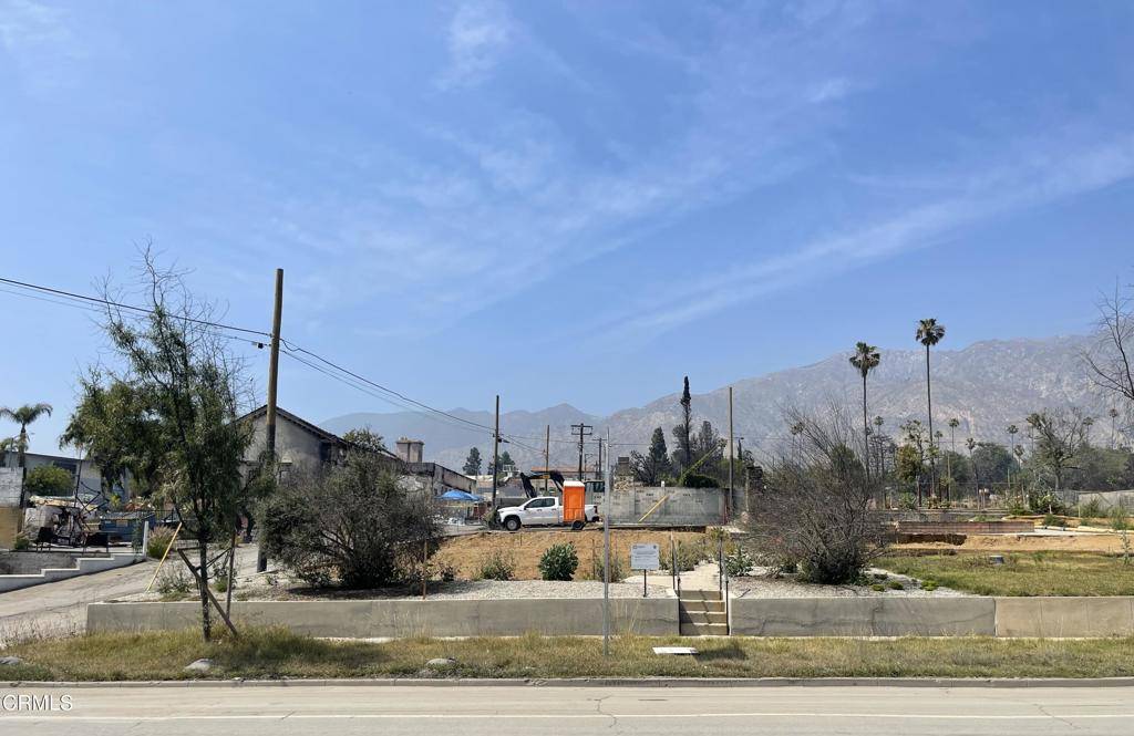 917 E Mendocino ST, Altadena, CA 91001