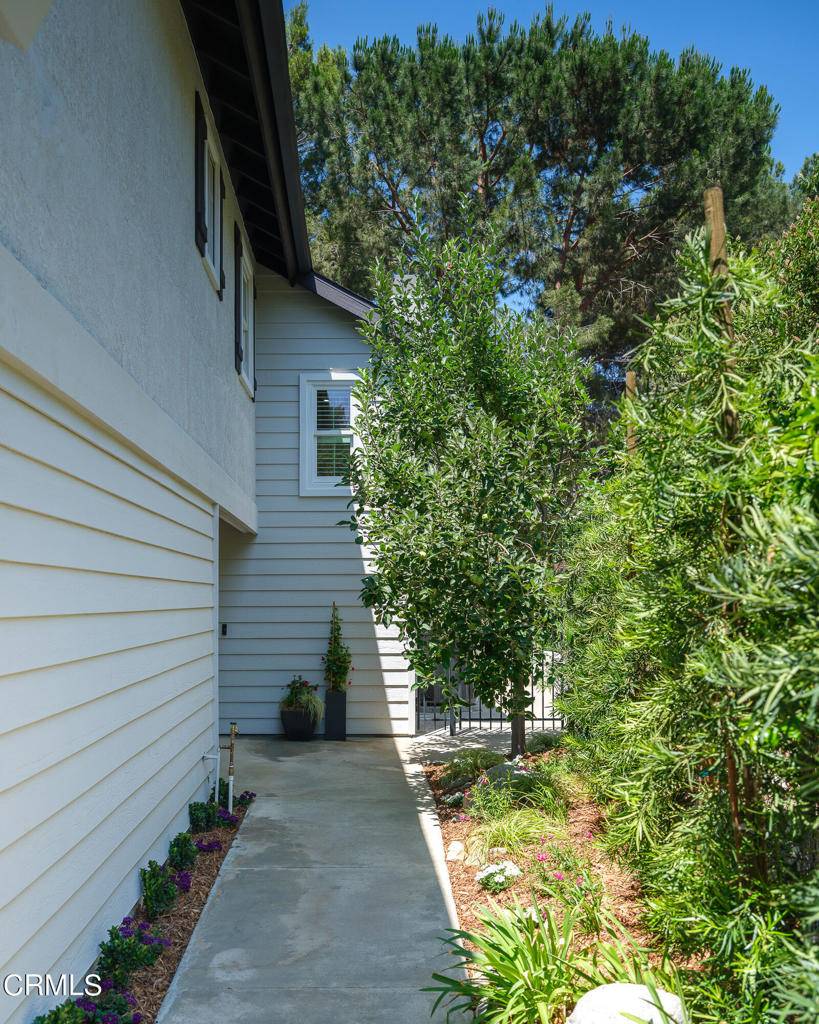 Glendale, CA 91214,4013 Boston AVE