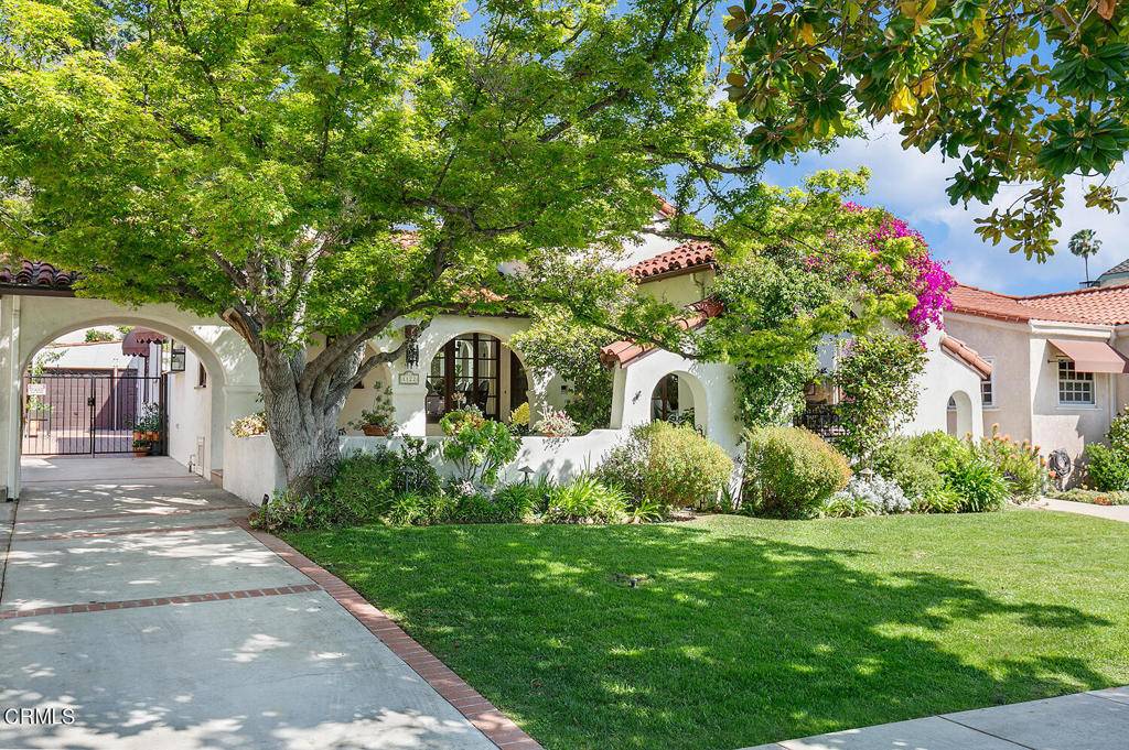 1122 N Everett ST, Glendale, CA 91207