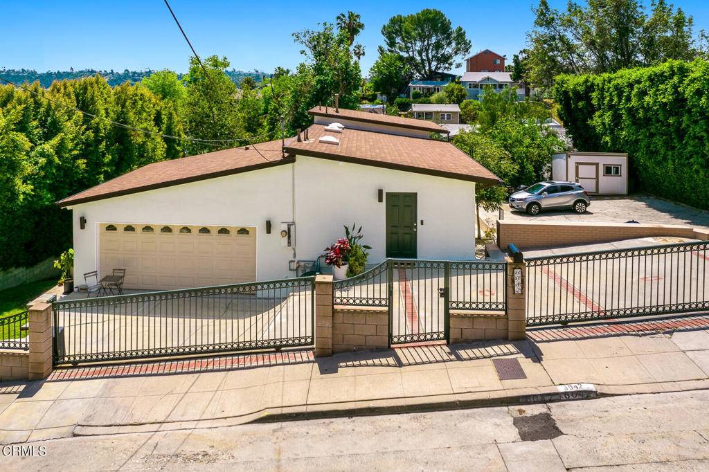 6042 Delphi ST, Los Angeles, CA 90042