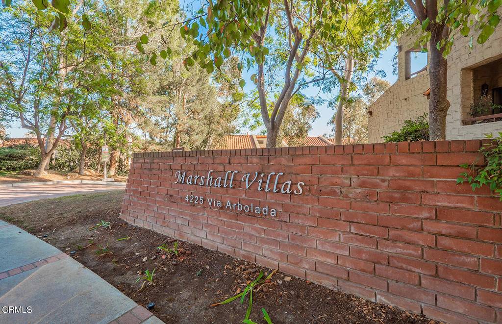 Los Angeles, CA 90042,4225 Via Arbolada #513