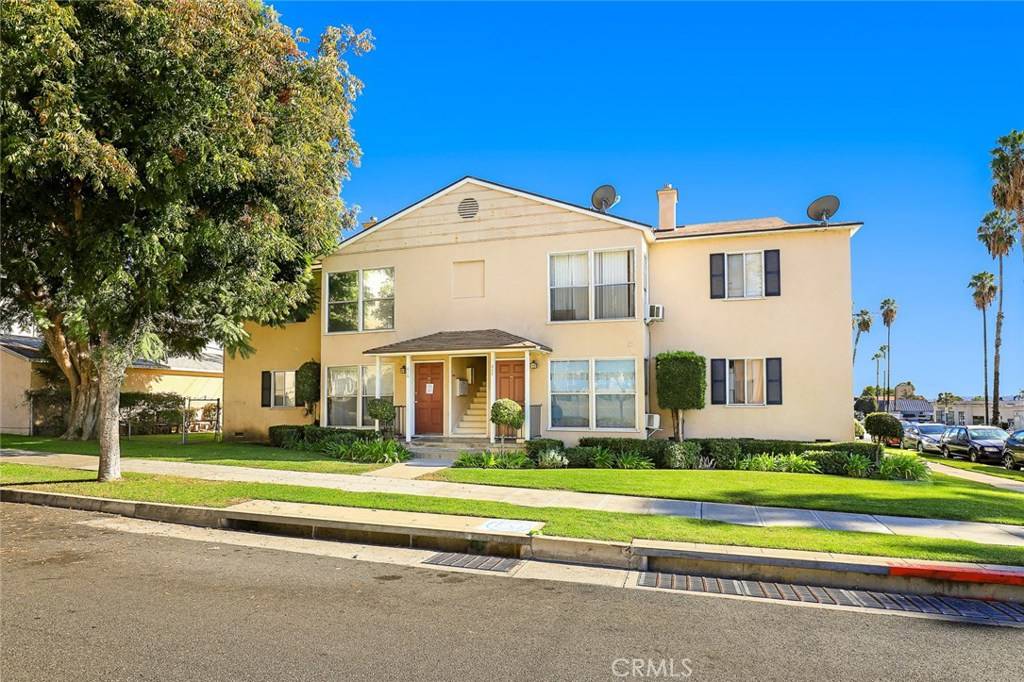 Burbank, CA 91501,402 E Elmwood AVE