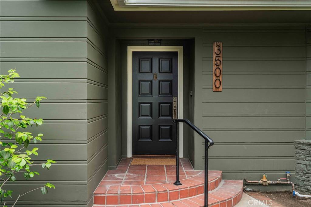Pasadena, CA 91107,3500 Grayburn RD