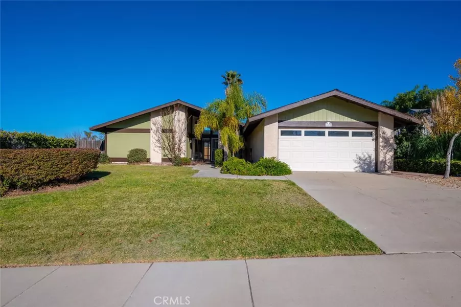 1529 Tiffany Park CIR, Santa Maria, CA 93455