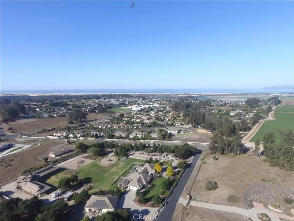 Arroyo Grande, CA 93420,2344 Par View