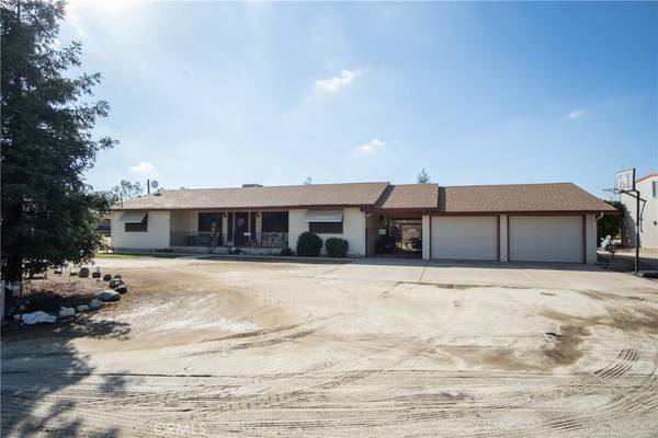 22146 Avenue 96 #D, Porterville, CA 93270