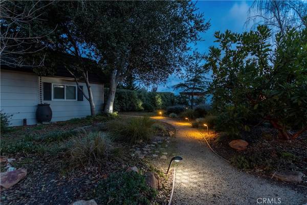 Santa Maria, CA 93455,2376 Glacier LN