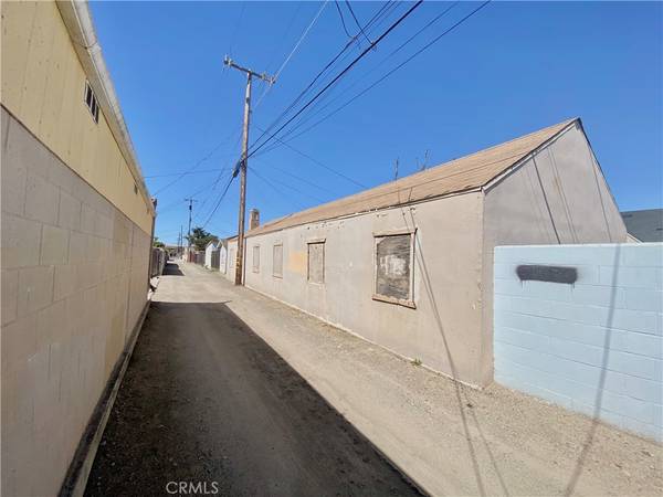 Santa Maria, CA 93454,526 E Church ST