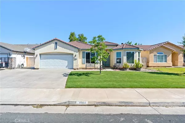 1064 W Orange ST, Hanford, CA 93230