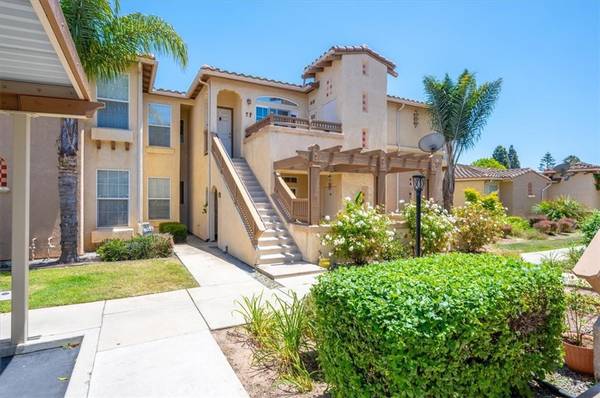 310 E McCoy LN #7E, Santa Maria, CA 93455