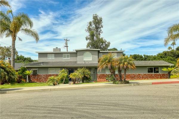 110 Seacliff DR, Pismo Beach, CA 93449